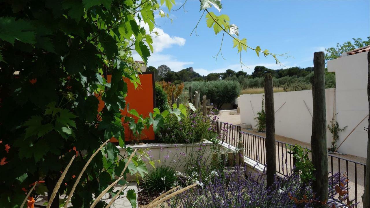 Les Lavandins-Gite Magali Saint-Rémy-de-Provence Buitenkant foto