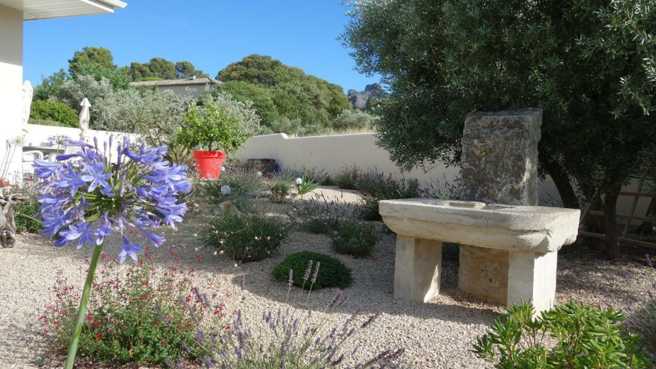 Les Lavandins-Gite Magali Saint-Rémy-de-Provence Buitenkant foto